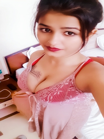 Busty Varanasi call girls